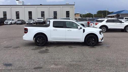 2025 Ford Maverick Lobo