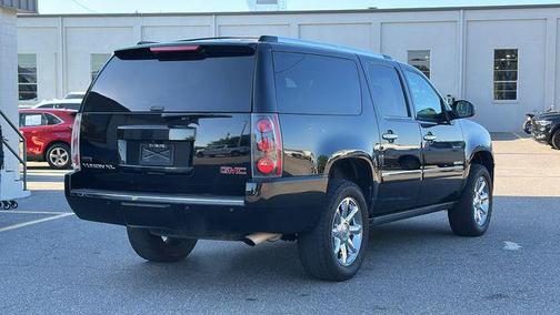 2012 GMC Yukon XL Denali