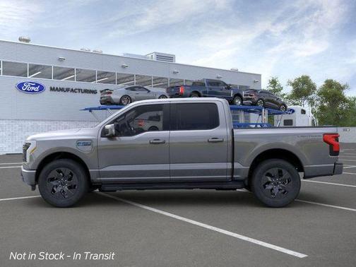 2025 Ford F-150 Lightning LARIAT