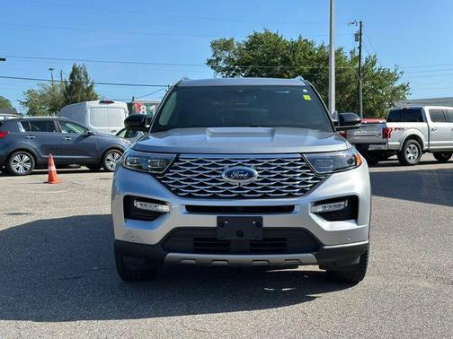 2023 Ford Explorer Platinum