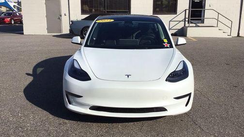 2023 Tesla Model 3 Standard Range