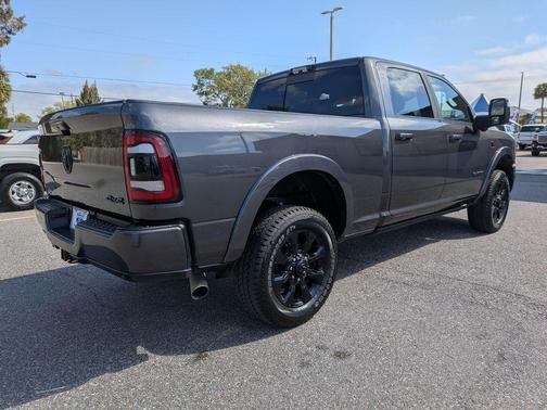 Granite Crystal Metallic Clearcoat 2024 RAM 2500 Limited Crew Cab 4x4 6'4' Box
