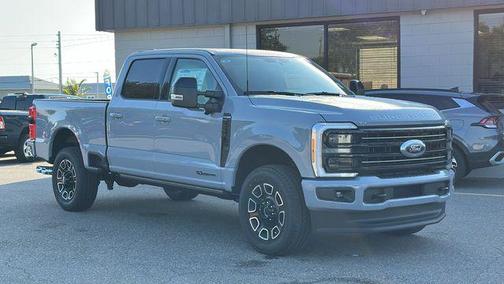 2025 Ford F-250 Platinum