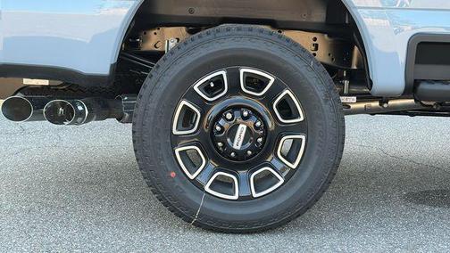 2025 Ford F-250 Platinum