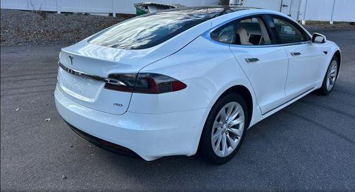 2018 Tesla Model S 75D