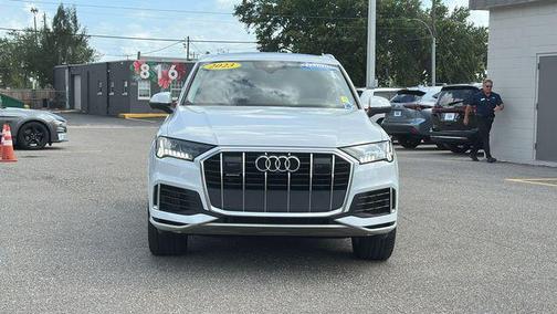 2023 Audi Q7 55 Premium Plus