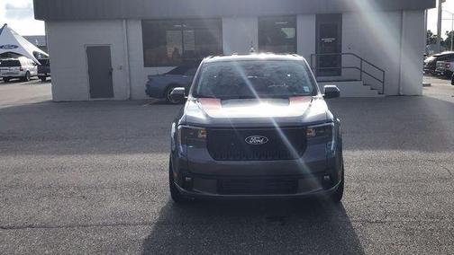 2025 Ford Maverick Lobo Standard