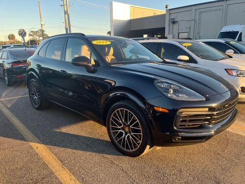 2019 Porsche Cayenne S