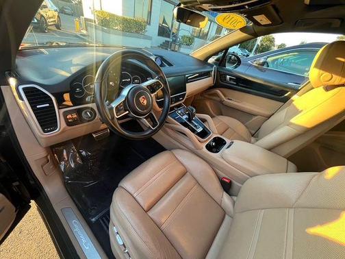 2019 Porsche Cayenne S