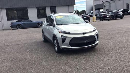 2023 Chevrolet Bolt EUV FWD LT