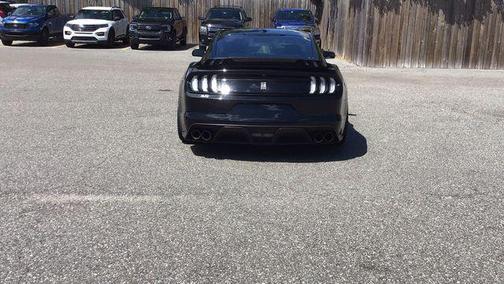 2017 Ford Shelby GT350 Base