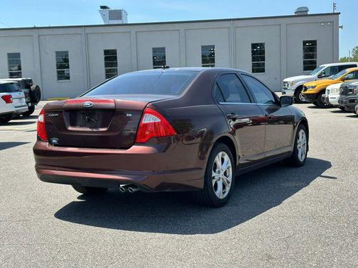2012 Ford Fusion SE
