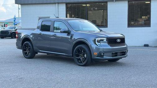 2025 Ford Maverick Lobo Standard