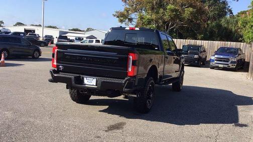 2025 Ford F-250 Platinum