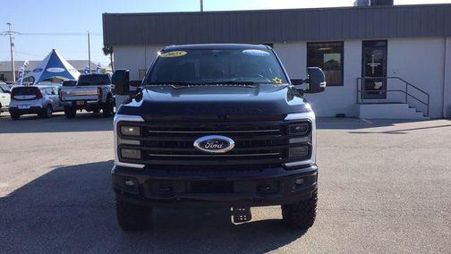 2025 Ford F-250 Platinum