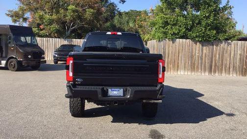 2025 Ford F-250 Platinum