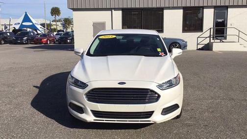 2015 Ford Fusion SE