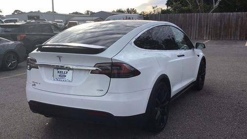 2018 Tesla Model X 75D