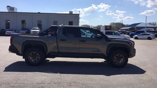 2024 Toyota Tacoma Hybrid Trailhunter