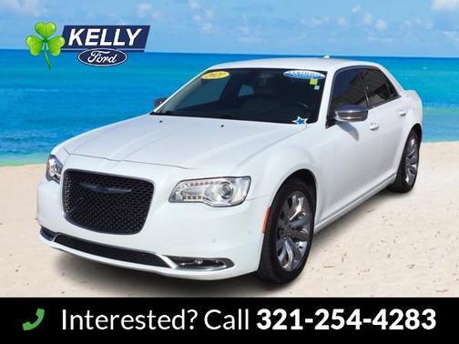 2021 Chrysler 300 Touring