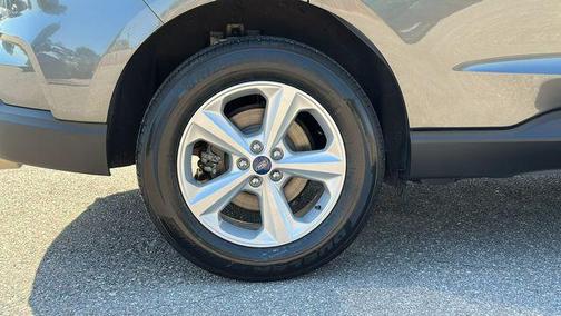 2019 Ford Edge SE