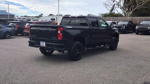 2022 Chevrolet Silverado 1500 Custom Trail Boss