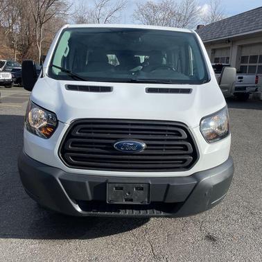 2017 Ford Transit-150 XL