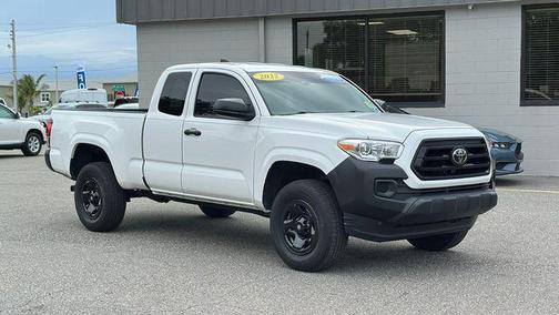 2022 Toyota Tacoma SR
