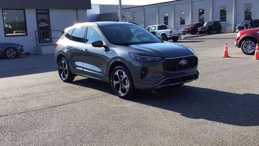2025 Ford Escape ST-Line Elite