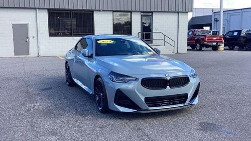 2024 BMW 230 230i