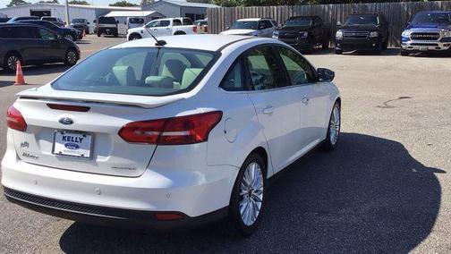 2017 Ford Focus Titanium