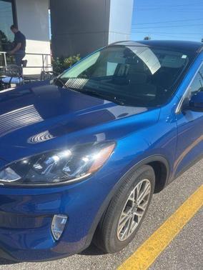 2022 Ford Escape SEL