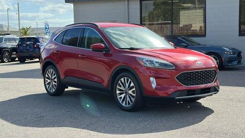 2022 Ford Escape Titanium