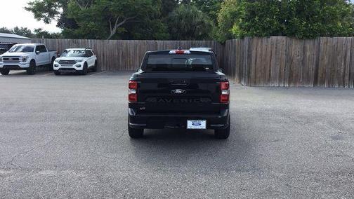 2025 Ford Maverick Lobo