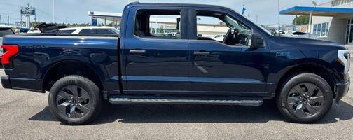 2024 Ford F-150 Lightning XLT