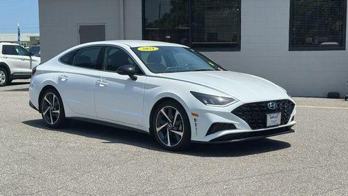 2021 Hyundai SONATA SEL Plus