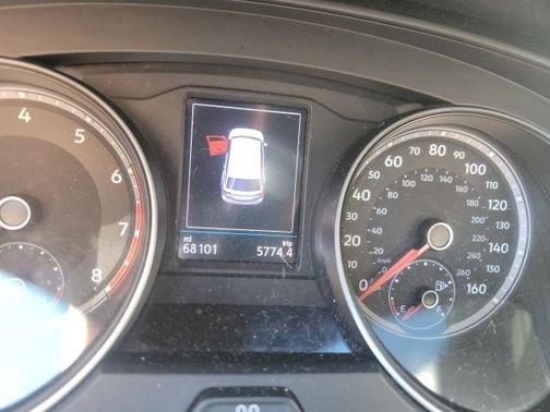 2020 Volkswagen Atlas Cross Sport 3.6L V6 SE w/Technology R-Line