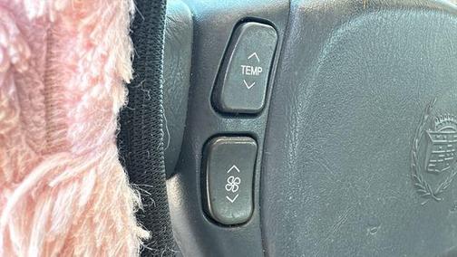 2001 Cadillac DeVille Base