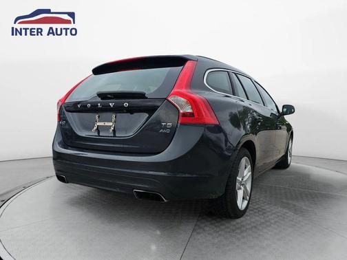 2015 Volvo V60 T5 Premier Plus