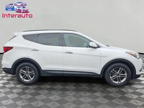 Frost White Pearl 2017 Hyundai Santa Fe Sport 2.4L