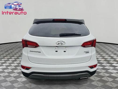 Frost White Pearl 2017 Hyundai Santa Fe Sport 2.4L
