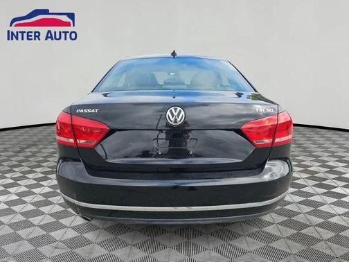 2014 Volkswagen Passat 1.8T Auto SEL Premium
