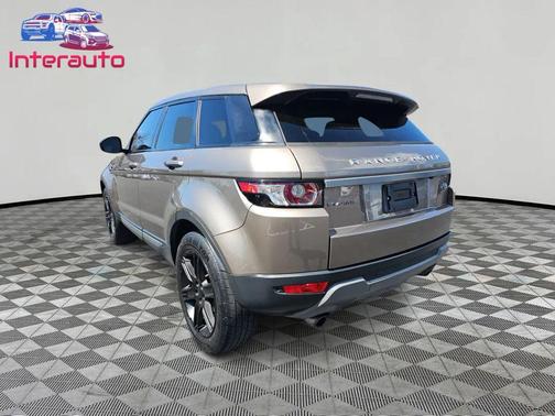 Kaikoura Stone Metallic 2015 Land Rover Range Rover Evoque Pure