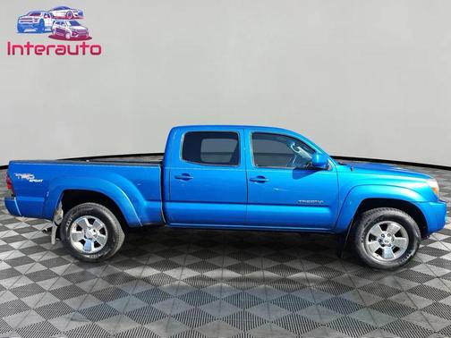 Speedway Blue Metallic 2011 Toyota Tacoma Double Cab