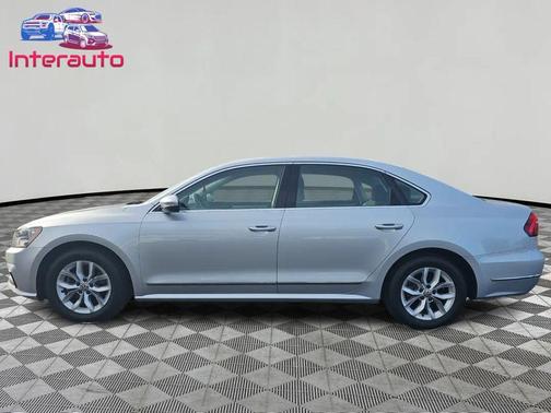 2017 Volkswagen Passat 1.8T S