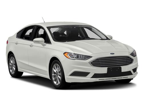 Red 2018 Ford Fusion SE