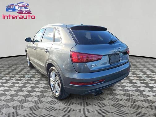 2016 Audi Q3 2.0T Premium Plus