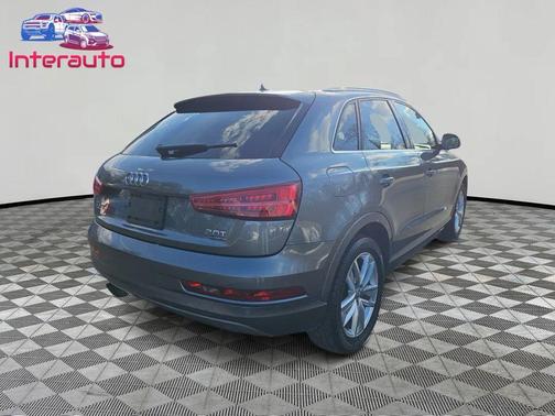 2016 Audi Q3 2.0T Premium Plus