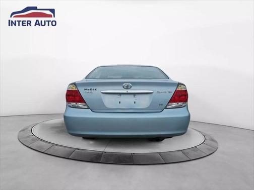 2005 Toyota Camry XLE V6