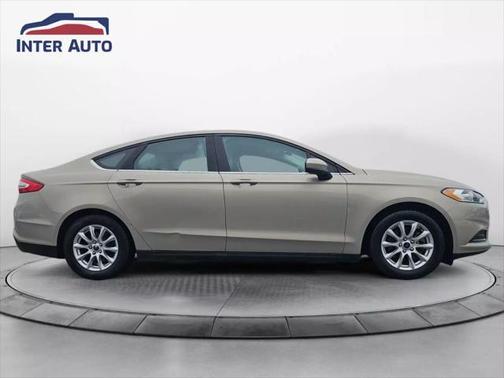 2015 Ford Fusion SE